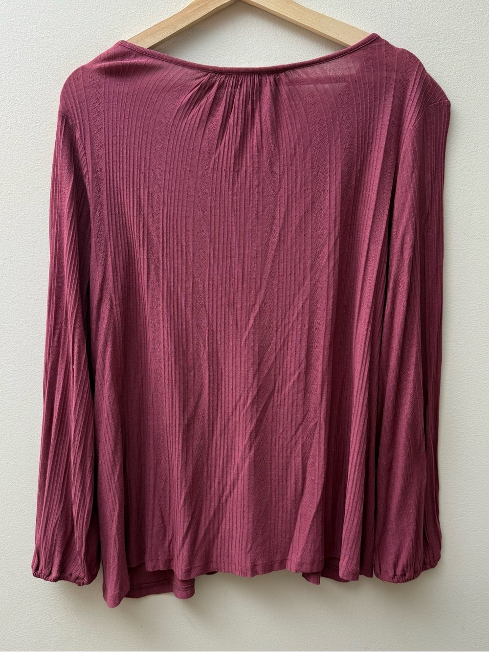 Lucky Brand Violet Quartz Lace Yoke Henley Peasant Top - Picture 8 of 9